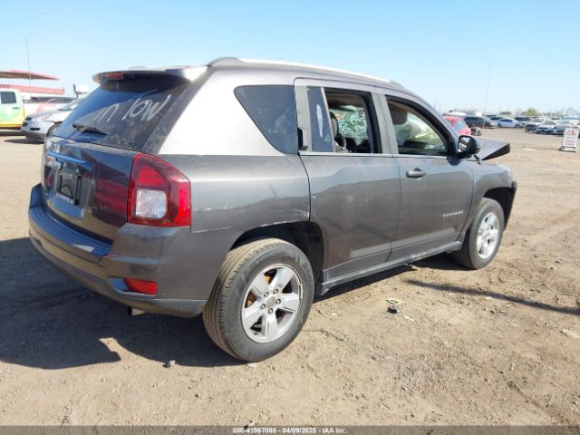 1C4NJCBAXFD413202 Jeep 2015