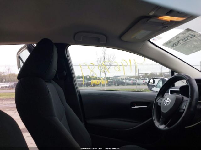 5YFEPMAE1MP188557 Toyota COROLLA LE