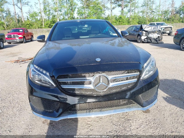 55SWF4JB6FU088268 Mercedes-Benz C 300 Luxury/sport