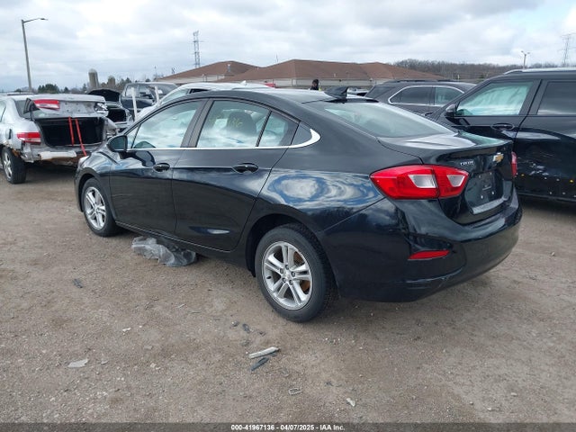 Chevrolet Cruze Lt Auto 2018 1G1BE5SM4J7113183 Image 3