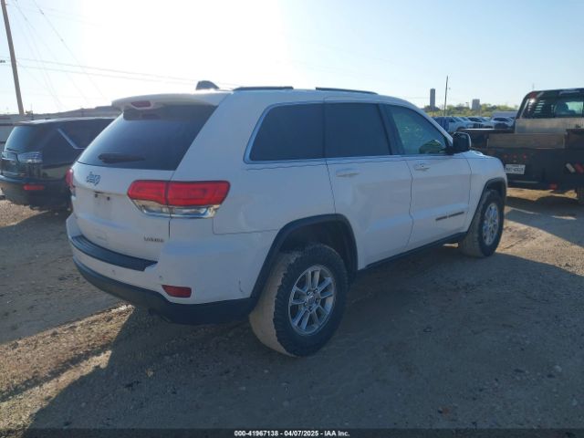 1C4RJFAG1JC200081 Jeep Grand Cherokee Laredo 4x4