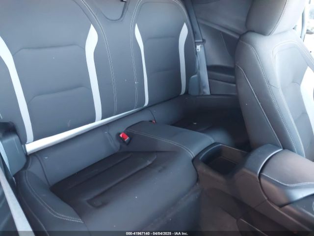 1G1FB1RS1K0104832 Chevrolet Camaro 1lt