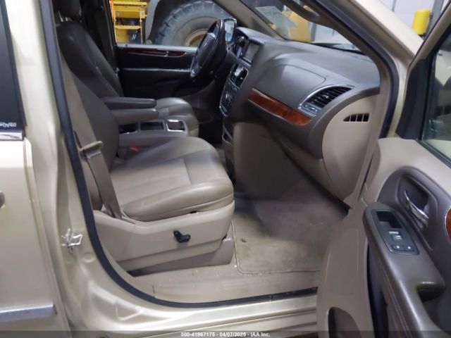 2012 CHRYSLER TOWN & COUNTRY 2C4RC1CG0CR156644 Photo 4