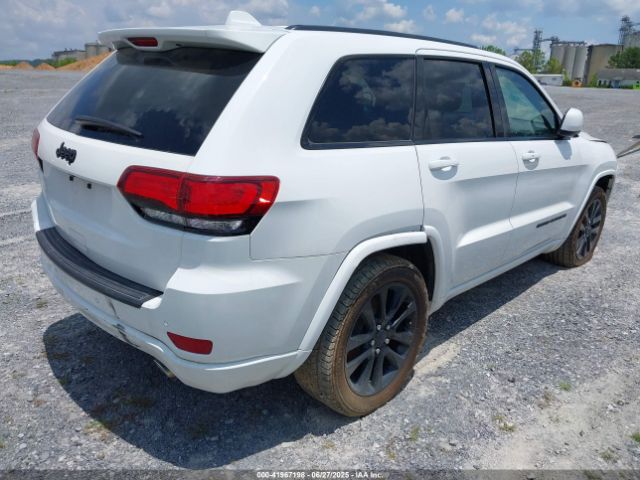 2019 JEEP GRAND CHEROKEE 1C4RJEAG9KC710772 Photo 3