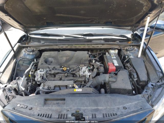 4T1B11HK9JU639162 Toyota CAMRY SE