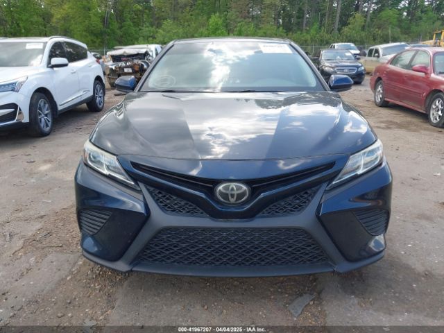 4T1B11HK9JU639162 Toyota CAMRY SE