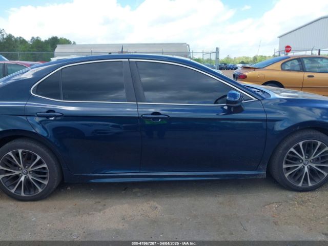 4T1B11HK9JU639162 Toyota CAMRY SE