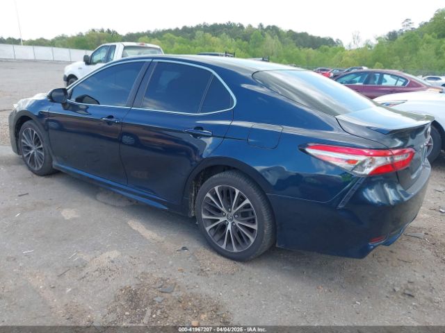 4T1B11HK9JU639162 Toyota CAMRY SE