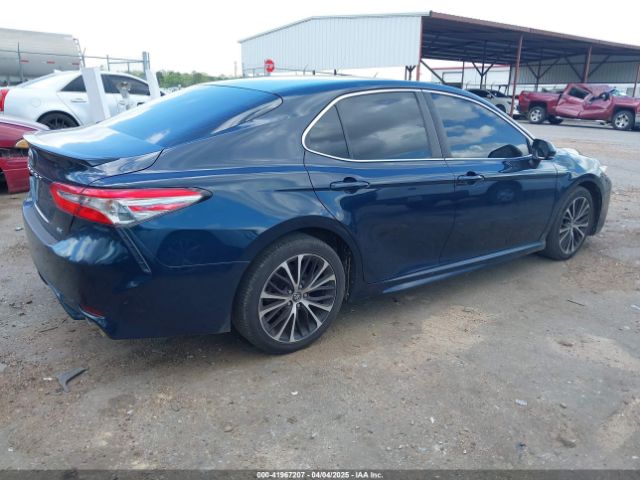 4T1B11HK9JU639162 Toyota CAMRY SE