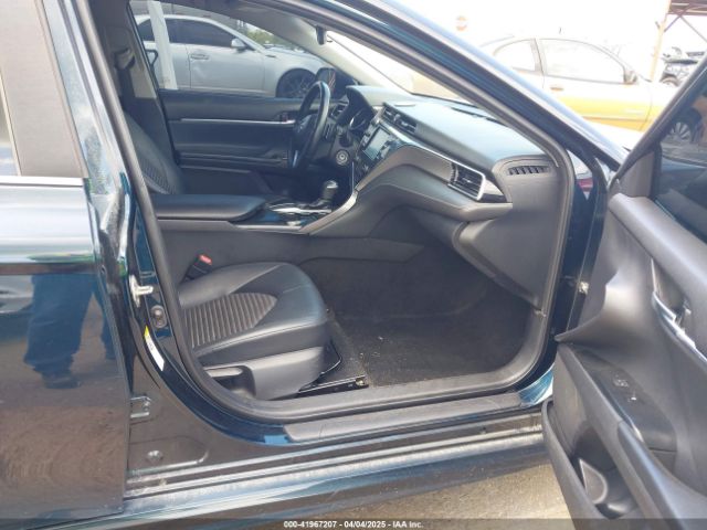 4T1B11HK9JU639162 Toyota CAMRY SE