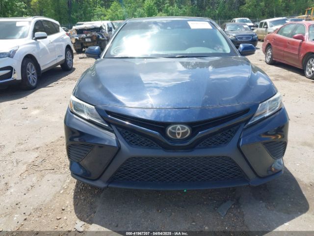 4T1B11HK9JU639162 Toyota CAMRY SE
