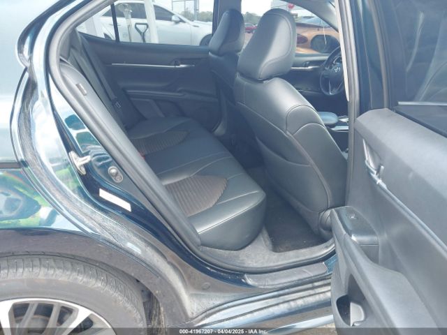 4T1B11HK9JU639162 Toyota CAMRY SE