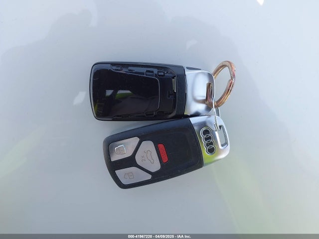 WA1GAAFYXN2102653 Audi 45 tfsi