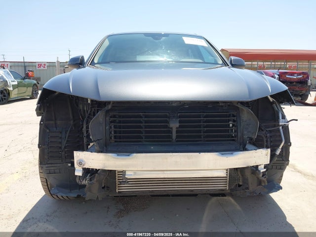 WA1GAAFYXN2102653 Audi 45 tfsi