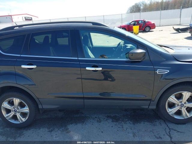 1FMCU9G9XFUC14744 Ford ESCAPE SE
