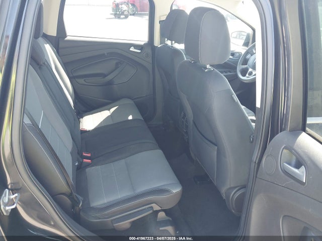 1FMCU9G9XFUC14744 Ford ESCAPE SE