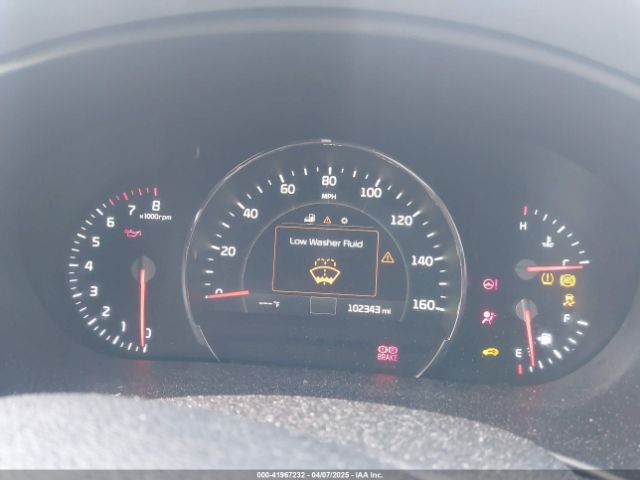 5XYPKDA54GG127767 KIA Sorento 3.3l Sx