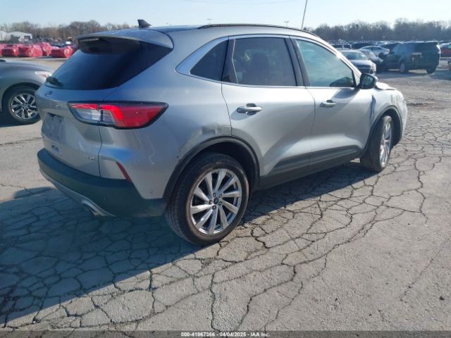 2021 FORD ESCAPE 1FMCU9J94MUB12667 Photo 3