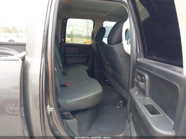 1C6RR6FG1MS513389 RAM 1500 Classic Tradesman  4x2 6'4 Box