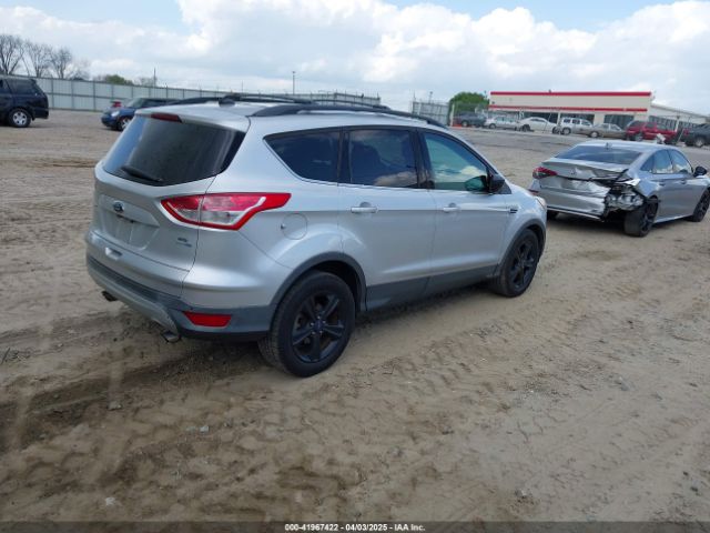 1FMCU9GX9EUA57799 Ford ESCAPE SE