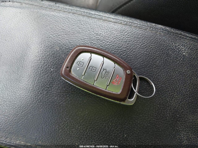 5NPD84LF7HH123973 Hyundai Elantra Limited