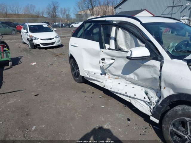 KNDCR3LE1R5204317 KIA NIRO EX