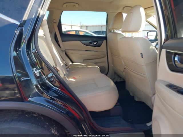 KNMAT2MV4GP732565 Nissan Rogue Sl