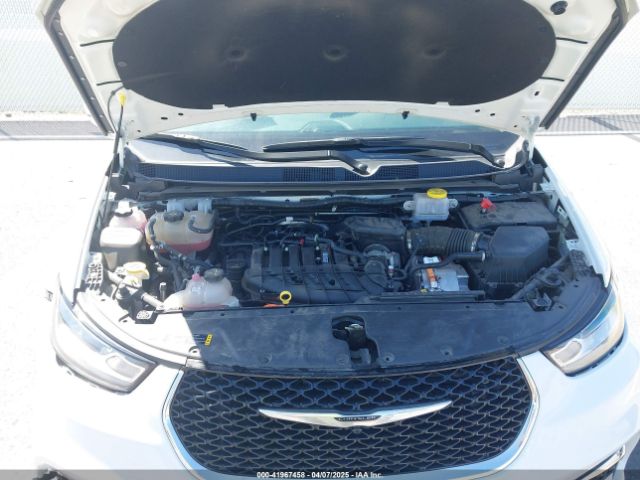 2C4RC1L72NR220895 Chrysler Pacifica Hybrid Touring L