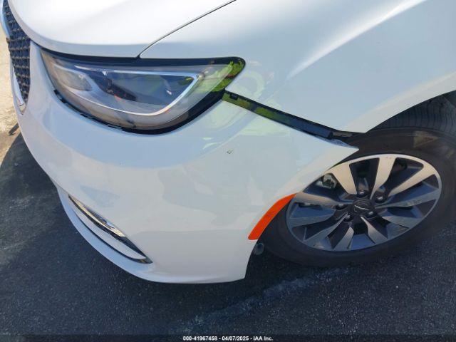 2C4RC1L72NR220895 Chrysler Pacifica Hybrid Touring L
