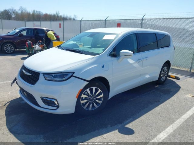 2C4RC1L72NR220895 Chrysler Pacifica Hybrid Touring L