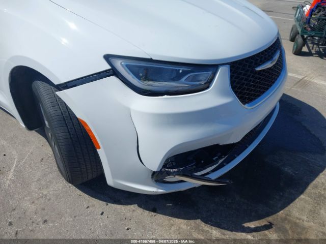 2C4RC1L72NR220895 Chrysler Pacifica Hybrid Touring L