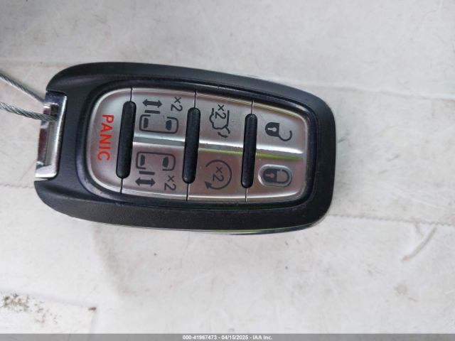 2C4RC1BG7PR510912 Chrysler Pacifica Touring L
