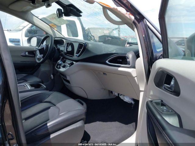 2C4RC1BG7PR510912 Chrysler Pacifica Touring L