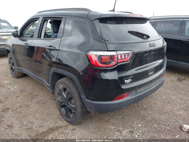 3C4NJDBB3JT453154 Jeep Compass Altitude 4x4