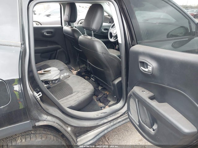 3C4NJDBB3JT453154 Jeep Compass Altitude 4x4