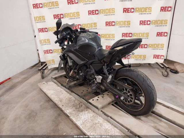 2024 KAWASAKI EX650 ML5EXEP13RDAC6877 Photo 2
