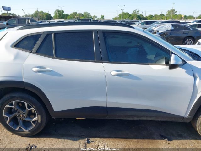 KL77LHE20RC067401 Chevrolet Trax Fwd Lt