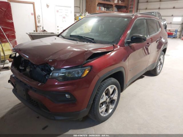 3C4NJDBBXNT110637 Jeep Compass Latitude