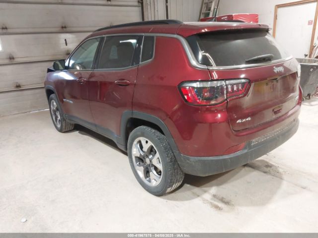 3C4NJDBBXNT110637 Jeep Compass Latitude