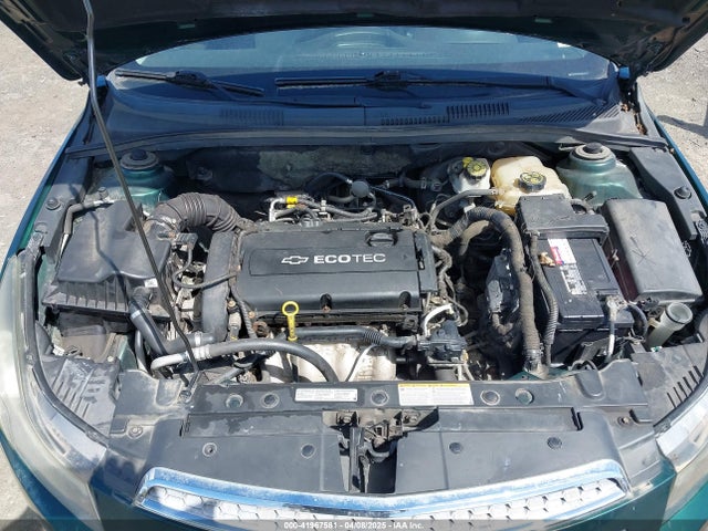 1G1PA5SG1E7114714 Chevrolet Cruze Ls Auto