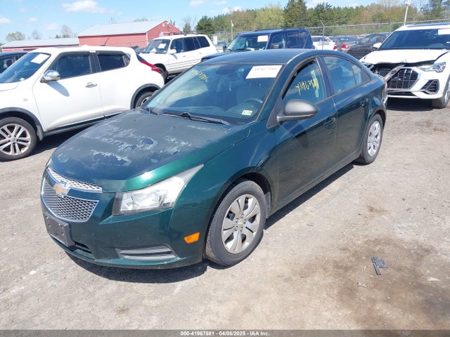 1G1PA5SG1E7114714 Chevrolet Cruze Ls Auto