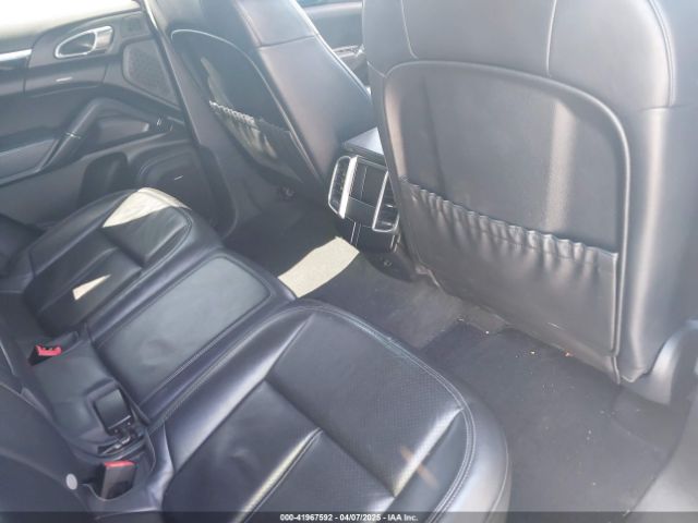 WP1AA2A24ELA07504 Porsche Cayenne