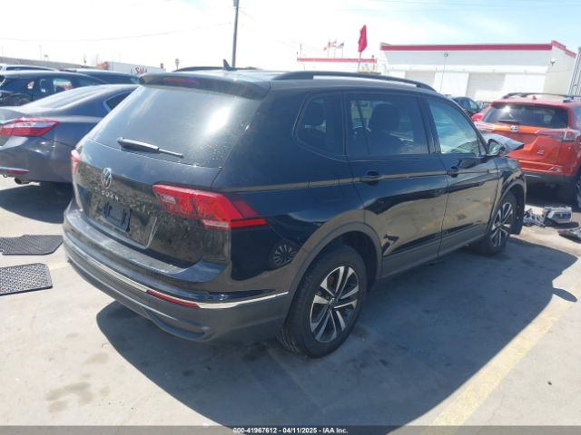 2023 VOLKSWAGEN TIGUAN 3VVRB7AX4PM072320 Photo 3