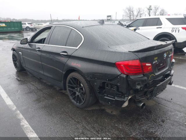 2013 BMW 535I WBAFU7C56DDU73153 Photo 2