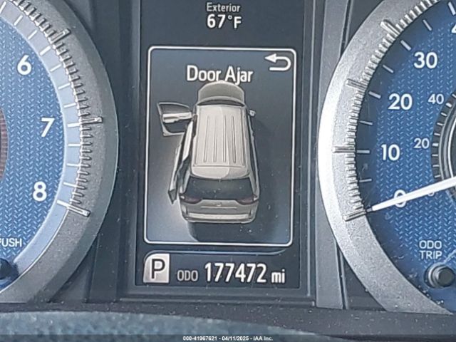 5TDYK3DCXFS663083 Toyota Sienna Xle 8 Passenger