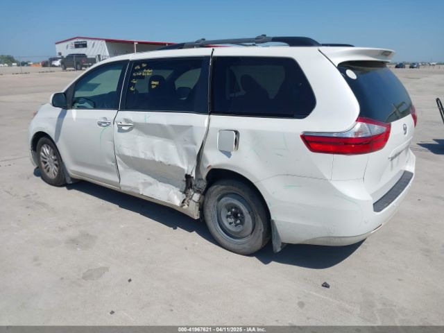 5TDYK3DCXFS663083 Toyota Sienna Xle 8 Passenger
