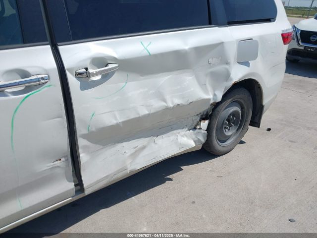 5TDYK3DCXFS663083 Toyota Sienna Xle 8 Passenger