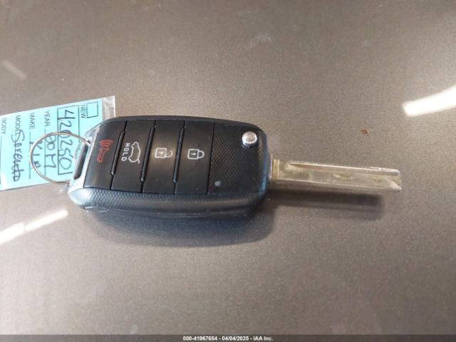 5XYPGDA57HG199307 KIA Sorento 3.3l Lx