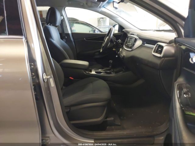 5XYPGDA57HG199307 KIA Sorento 3.3l Lx