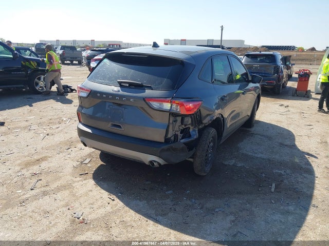 1FMCU0F66NUA05518 Ford ESCAPE S